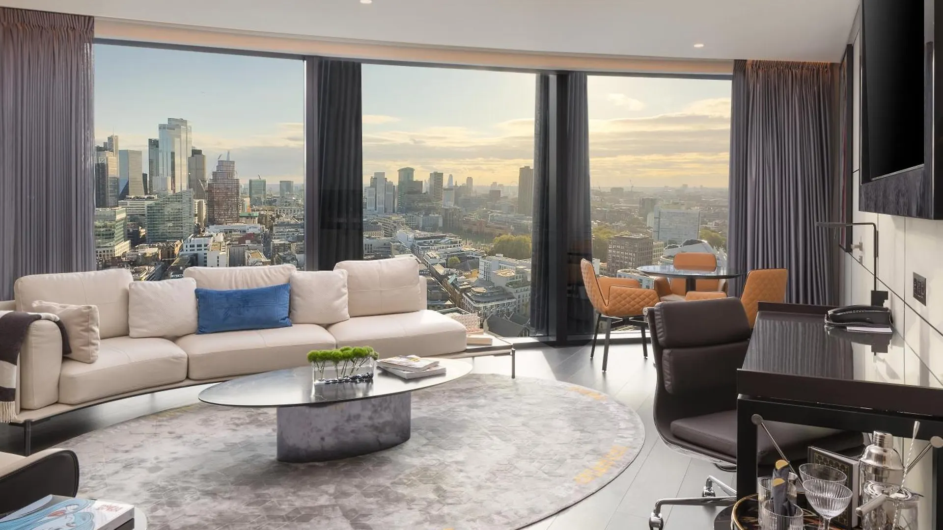 Art'Otel London Hoxton, Powered By Radisson Hotels