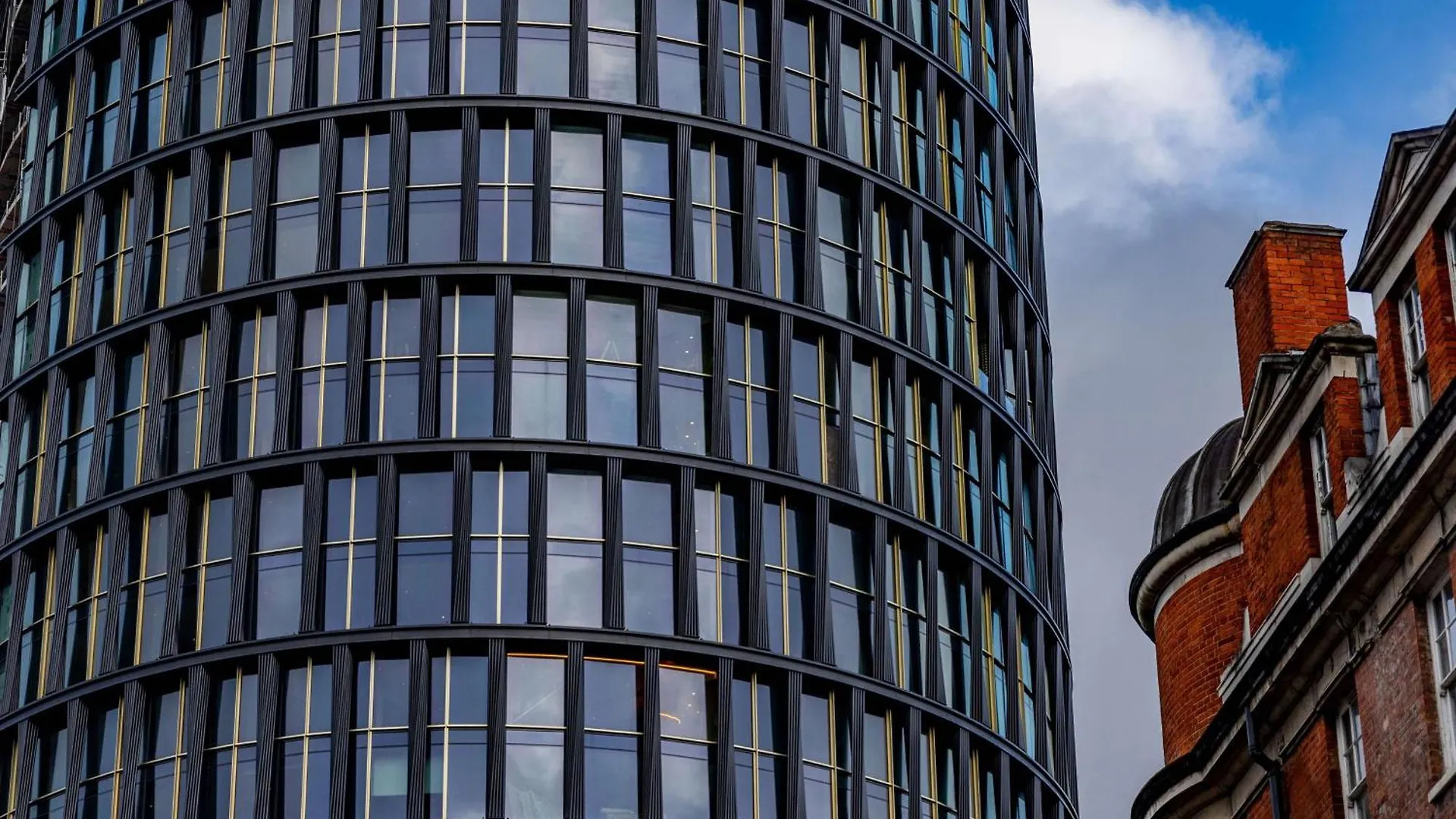 Art'Otel London Hoxton, Powered By Radisson Hotels 4*,  United Kingdom