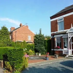 Heworth 4*, York United Kingdom