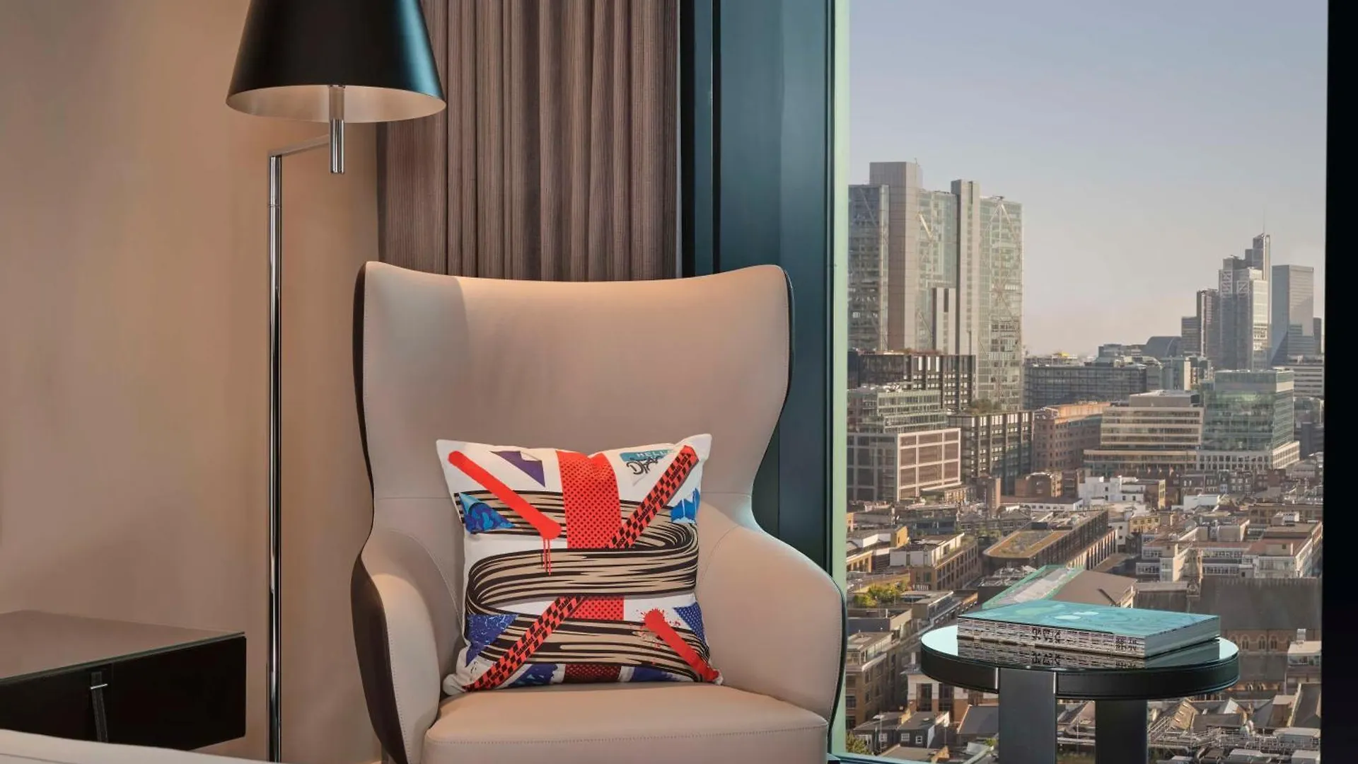 Art'Otel London Hoxton, Powered By Radisson Hotels 4*,  Storbritannien