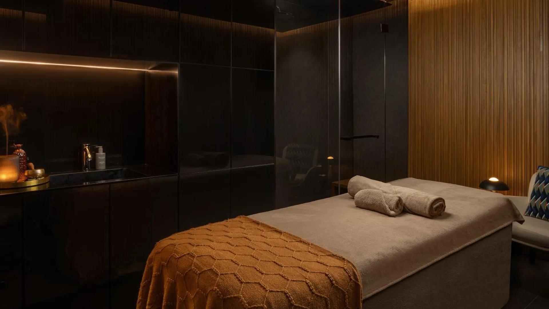 Art'Otel London Hoxton, Powered By Radisson Hotels